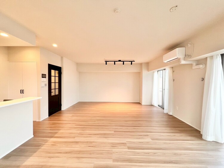 その他 シンプルな内装と偏り過ぎないデザインで統一しました。