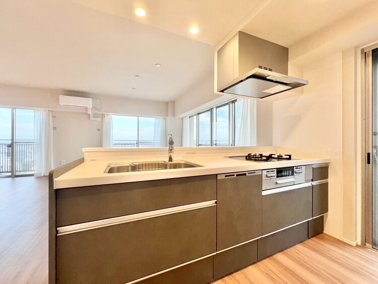 その他 開放感のあるキッチンスペース。調理をしながら、会話も弾みそうですね。