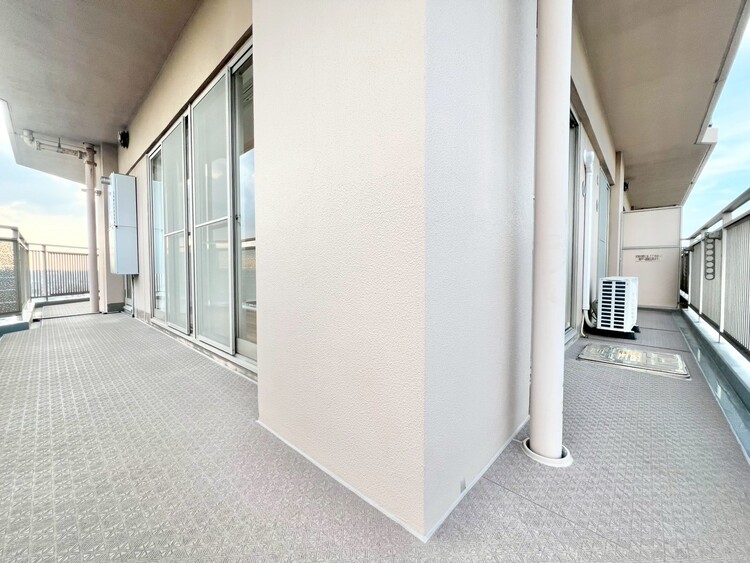 その他 朝の澄んだ空気や、夕方に吹く清々しい風を感じられるバルコニー。