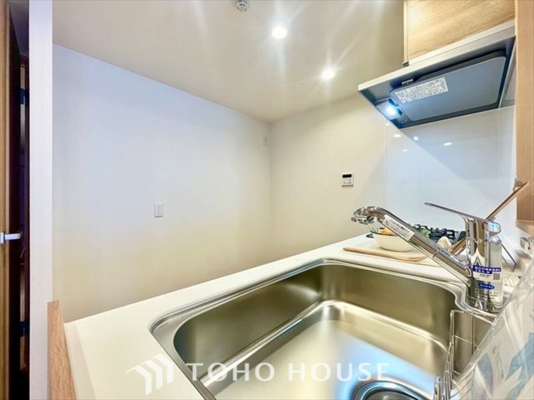 キッチン 【KITCHEN】◆Happy◆愛情たっぷりのお料理で家族にHappyを。システムキッチンがあなたをサポートしてくれます。