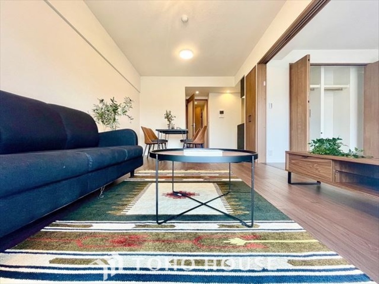 内装 【LIVING】◆家族◆愛する家族を一目で見渡せる。家族が集う空間。永遠に続く幸せな毎日を、ここで。