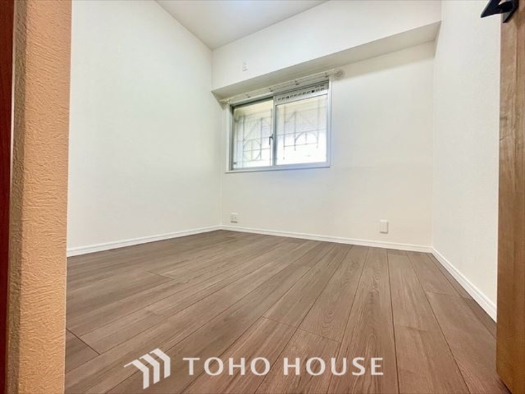 内装 【PRIVATE ROOM】◆属毛離裏◆子は父を手本とし、母に愛育されて成長する。家族の深い繋がり。いつまでも大切にしたい。