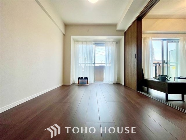 内装 【PRIVATE ROOM】◆プライベートな時間◆最高な暮らしにはこの空間が必要。家族のふれあいも大切にしつつ、自分の空間も大切にしたい。