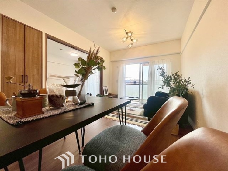 内装 【LIVING】◆Sunshine◆光が燦々と入り、いるだけで気持ちいい。「開放的でゆとりあるお部屋です。」