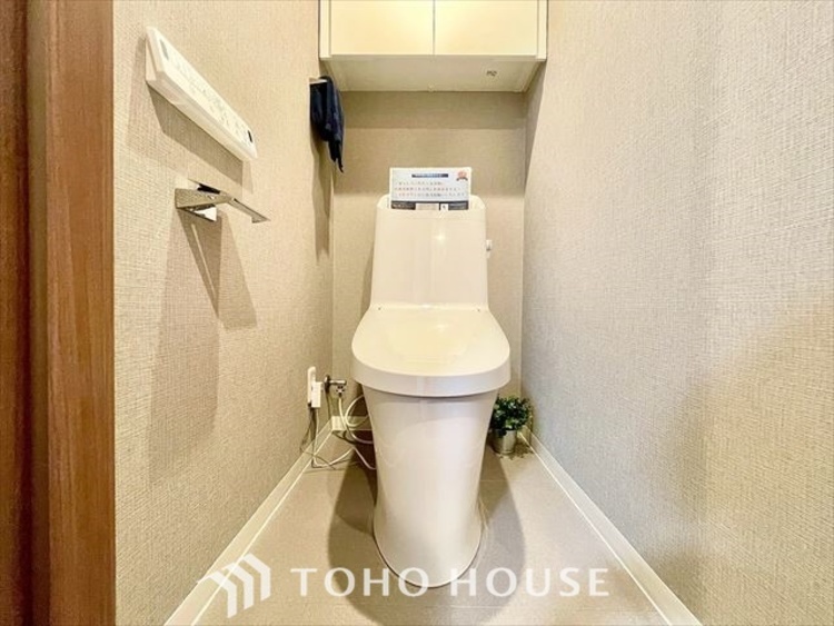 トイレ 【TOILET】◆快適◆な生活に不可欠。節水型の高性能トイレを新設。