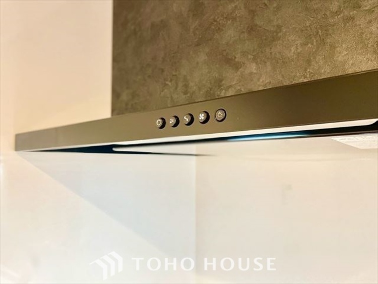 その他 【KITCHEN】◆開放的◆後片付けが楽なシステムキッチン。収納スペースの充実！