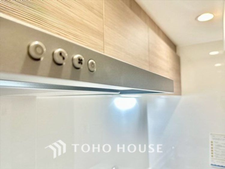 その他 【KITCHEN】◆開放的◆後片付けが楽なシステムキッチン。収納スペースの充実！