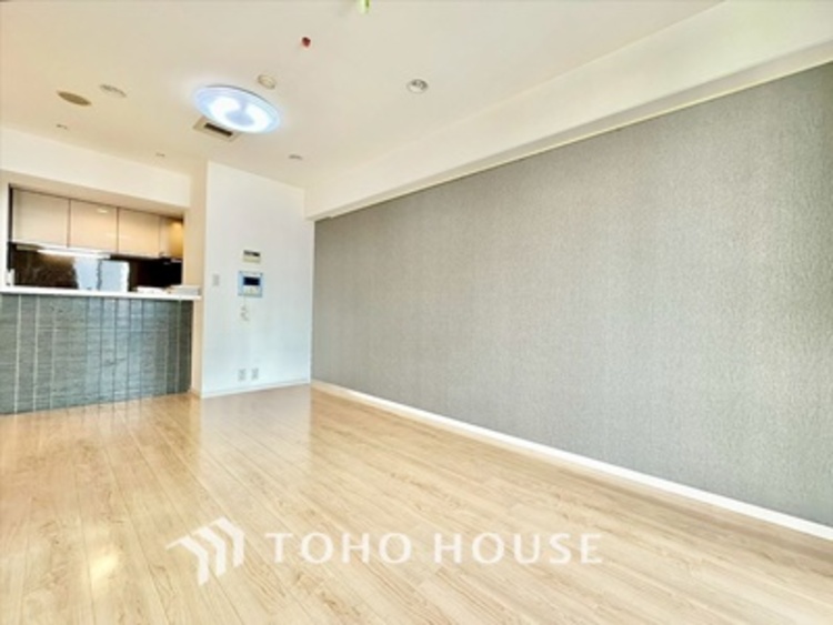 内装 現在改装中【LIVING】◆家族◆愛する家族を一目で見渡せる。家族が集う空間。永遠に続く幸せな毎日を、ここで。