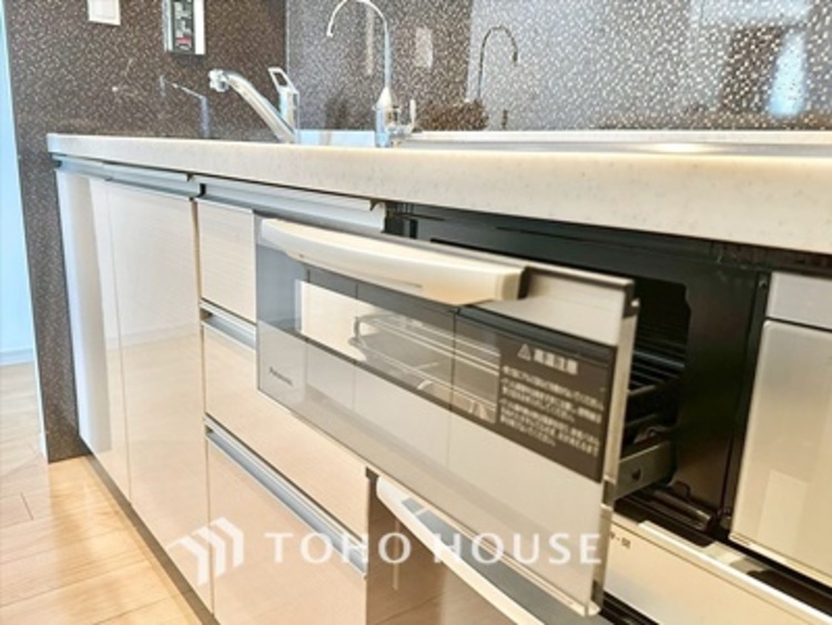 キッチン 現在改装中【KITCHEN】◆Happy◆愛情たっぷりのお料理で家族にHappyを。システムキッチンがあなたをサポートしてくれます。