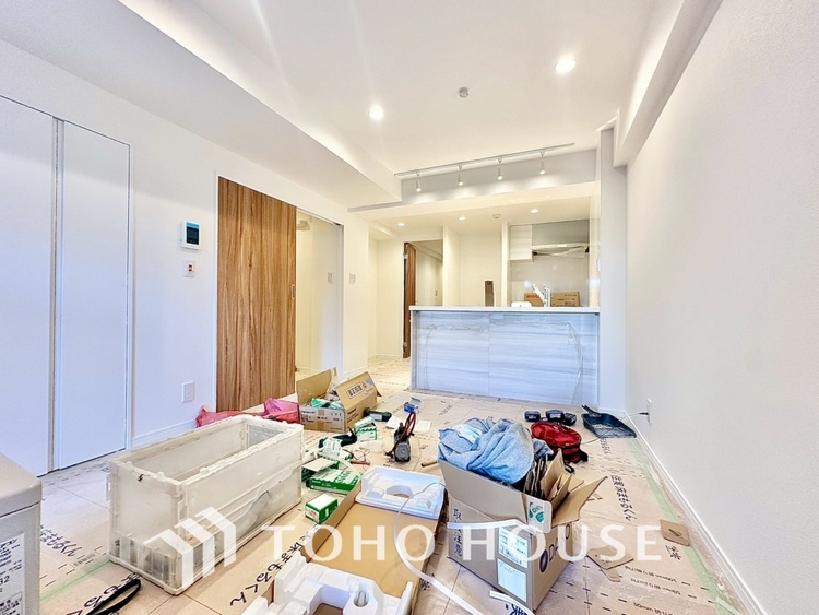 内装 【LIVING】◆家族◆愛する家族を一目で見渡せる。家族が集う空間。永遠に続く幸せな毎日を、ここで