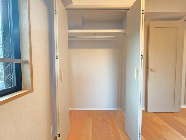 収納 居室にはクローゼットがあり、荷物もスッキリ収納して快適にお過ごしいただけます。