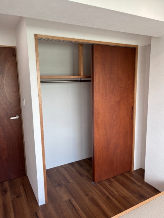 収納 居室にはクローゼットがあり、荷物もスッキリ収納して快適にお過ごしいただけます。