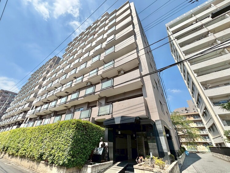 外観 資料には掲載していない情報が、現地にはたくさんあります。是非一度、現地をご確認ください。