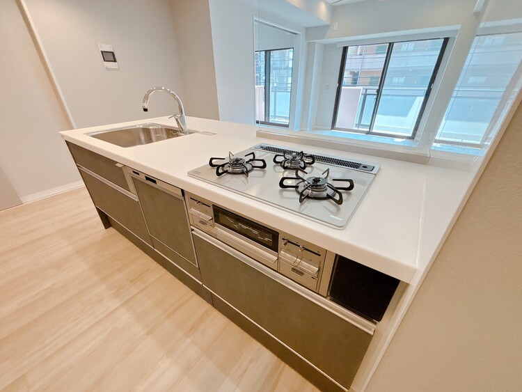 キッチン 洗練されたスタイリッシュなデザイン性と使いやすさを備えた仕様。