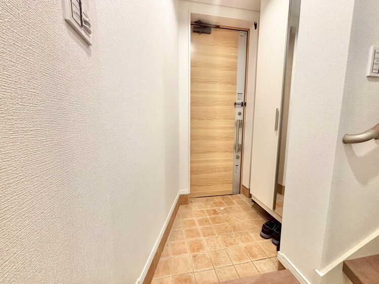 玄関 シューズボックスを完備した玄関です。