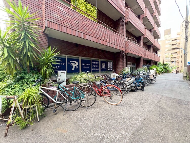 その他 駐輪場も綺麗に整頓されています。※空き状況は都度ご確認下さい。