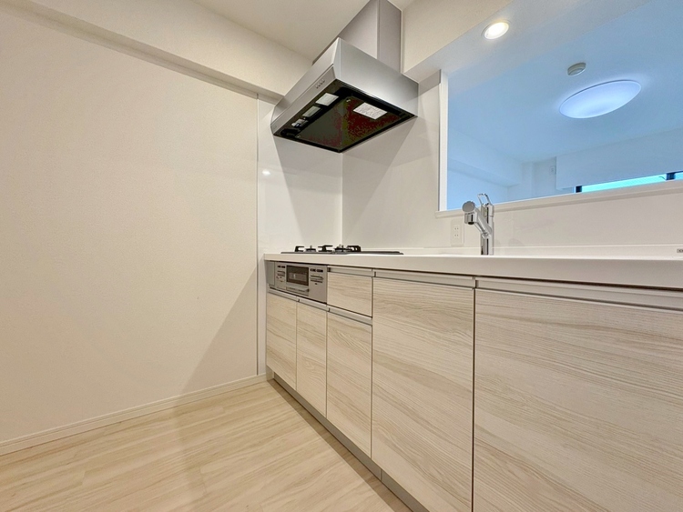 キッチン 洗練されたスタイリッシュなデザイン性と使いやすさを備えた仕様。