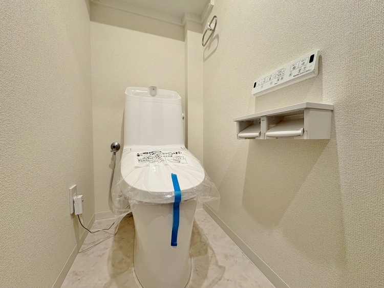 トイレ 暮らしの中のさりげないひとときの快適さにも、こだわりを、持って設備を配しております。