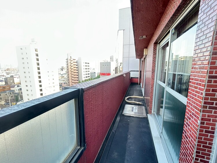 その他 朝の澄んだ空気や、夕方に吹く清々しい風を感じられるバルコニー。