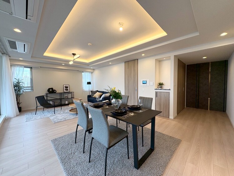 その他 シンプルな内装と偏り過ぎないデザインで統一しました。