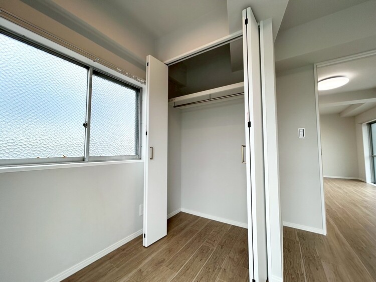 その他 収納スペースが付いていて、お部屋を広く使っていただけます。