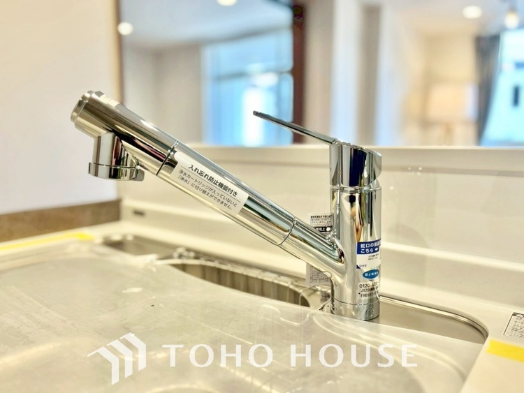 キッチン 【KITCHEN】◆家族のおはよう◆の声を笑顔で迎えてあげられるシステムキッチン。朝ごはんが楽しみでちょっと早起きしたくなるんです。