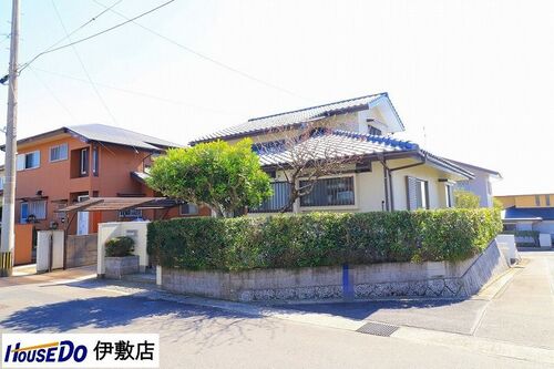 牟礼岡１丁目　中古戸建の物件画像
