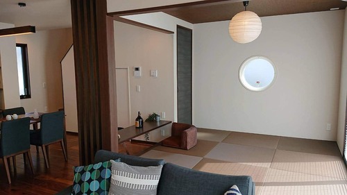 西伊敷７丁目　中古戸建の物件画像