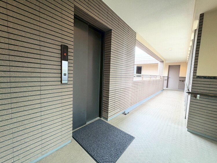 その他 エレベーター完備のため荷物が多くなっても安心。