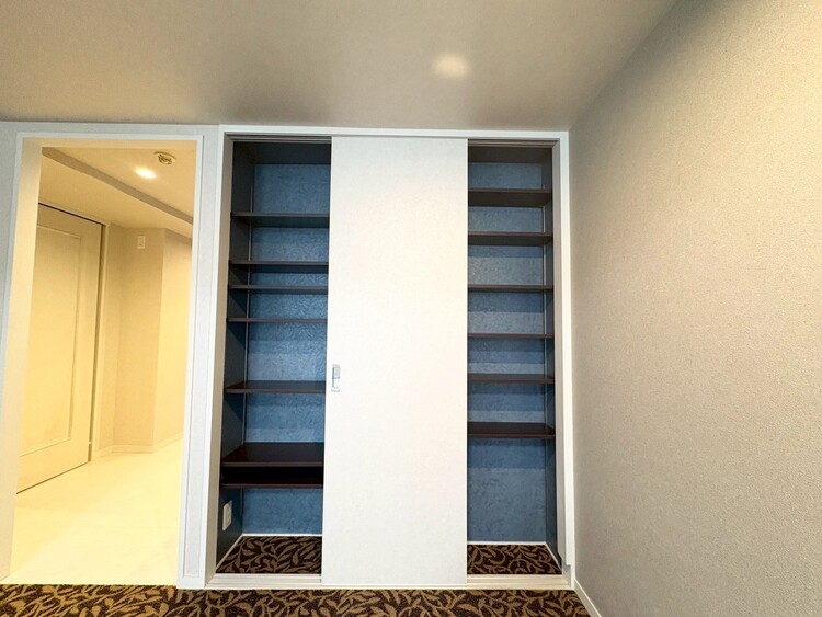 その他 家電やスーツケース、ストック品など何でも片付く嬉しい空間です。