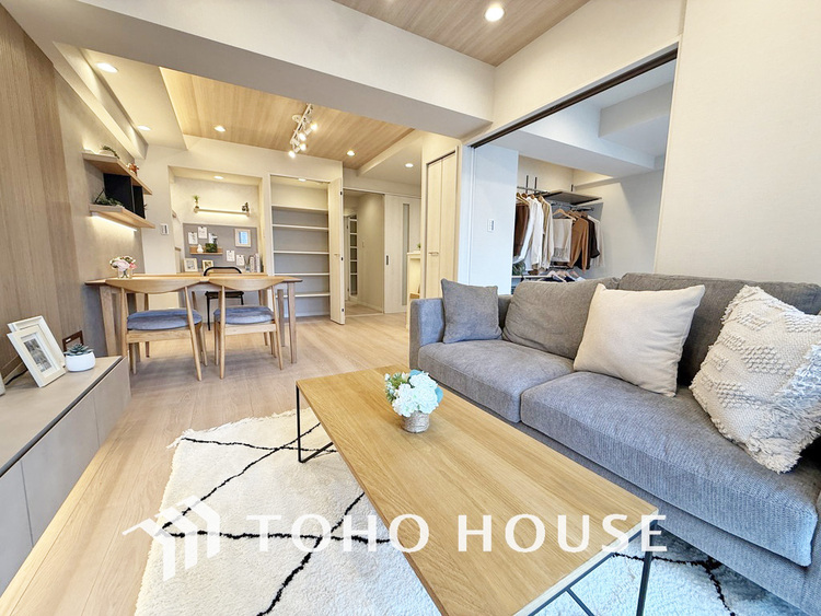 内装 ゆったりとくつろげる上質なリビングダイニング