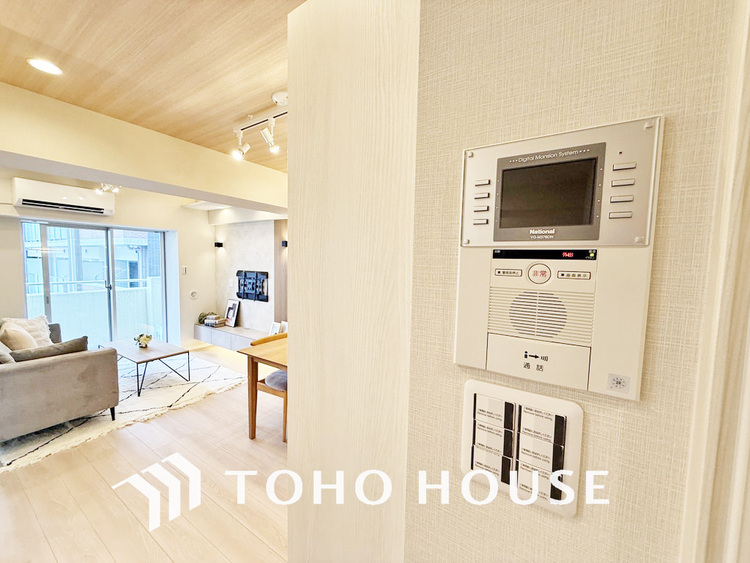 その他 モニター付インターホンで、安心のセキュリティシステム