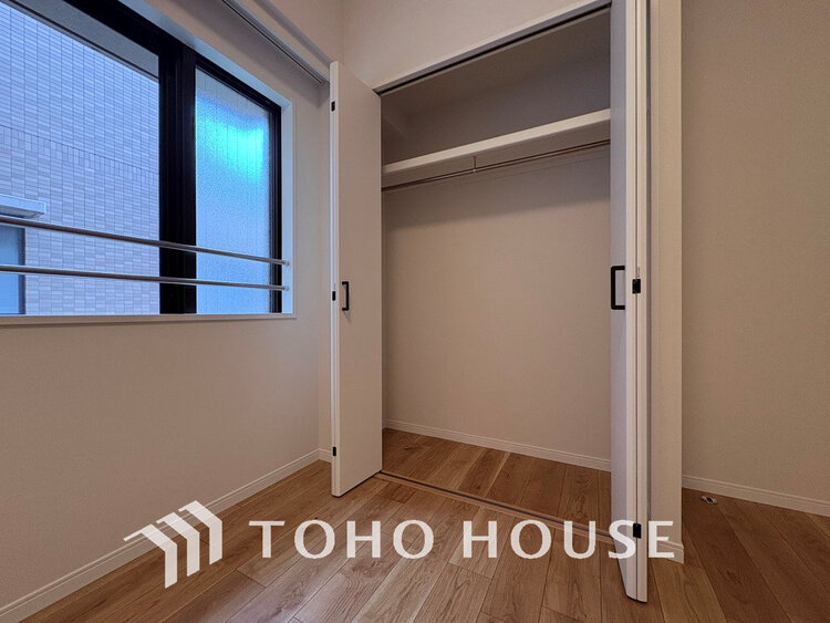 収納 居室　収納