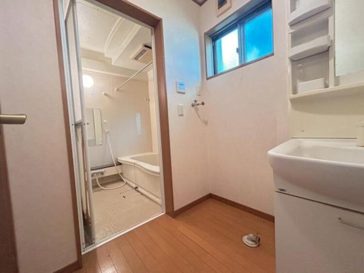 内装 【2025年8月撮影】