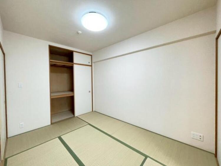 内装 和室は、お子様のプレイスペース、寝室などライフステージに合わせて使用できます