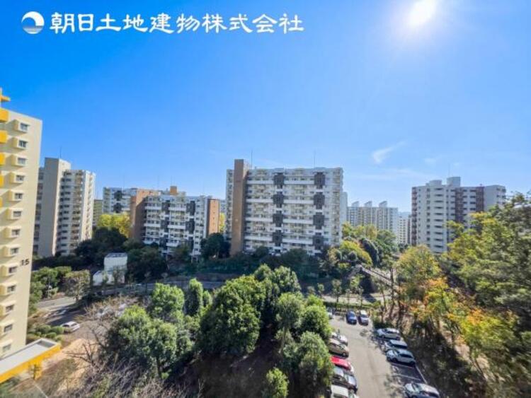 その他 【眺望】部屋から眺める景色はお部屋のインテリアの一部です。開放感ある景色は季節や天候によって変化する素敵な絵画ですね！