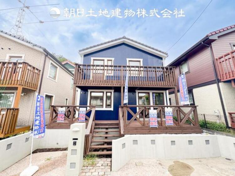 外観 デザインされた空間と競い合うかのような充実した建物と共に大切な家族の思い出を刻んでいきます！