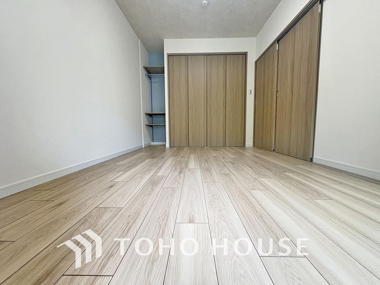 内装 1日の疲れを癒し、心地よく寛げるようゆったりとした広さをしています