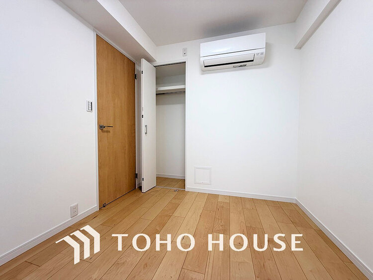 内装 採光もある洋室は、くつろぎのひと時を過ごすのにぴったり