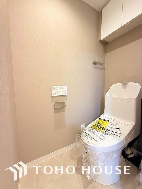 トイレ トイレには快適な温水洗浄便座付