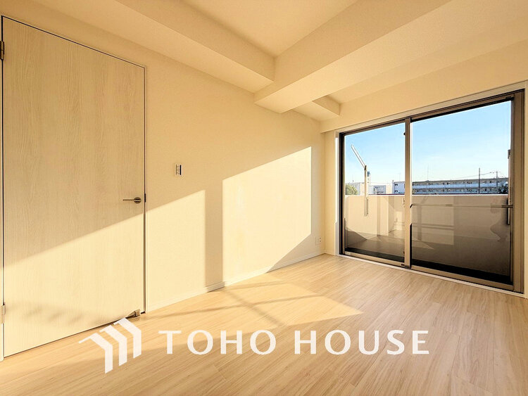 内装 感性を育むプライベートルームはシンプルでスマートな空間