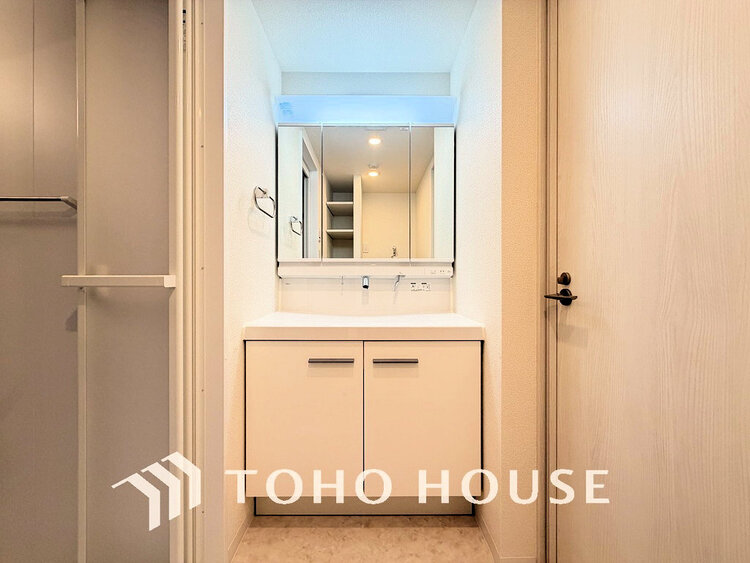 洗面 清潔感のある脱衣場