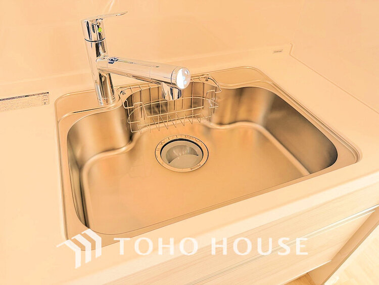 その他 浄水機が内蔵されている便利な水栓付きのシンクです