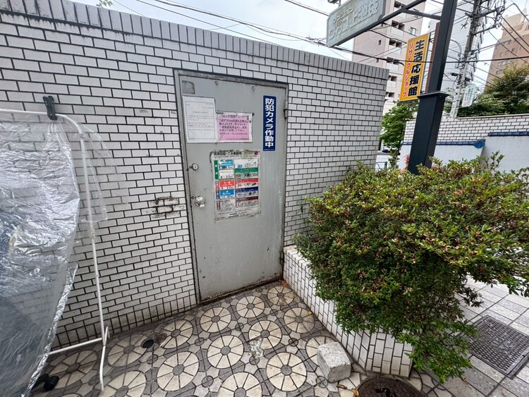 その他 ゴミ置場。綺麗に管理されております。