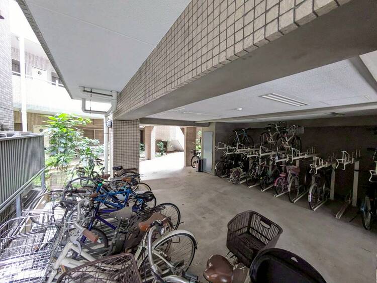 その他 駐輪場も綺麗に整頓されています。※空き状況は都度ご確認下さい。
