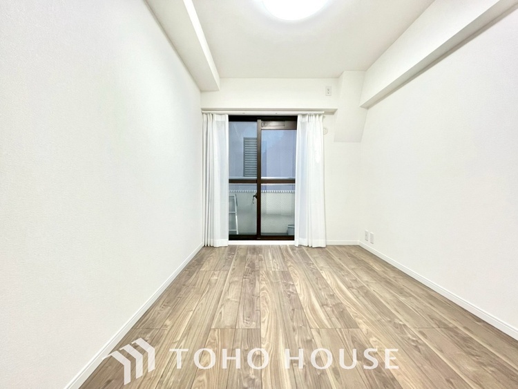 内装 【PRIVATE ROOM】◆属毛離裏◆子は父を手本とし、母に愛育されて成長する。家族の深い繋がり。いつまでも大切にしたい。