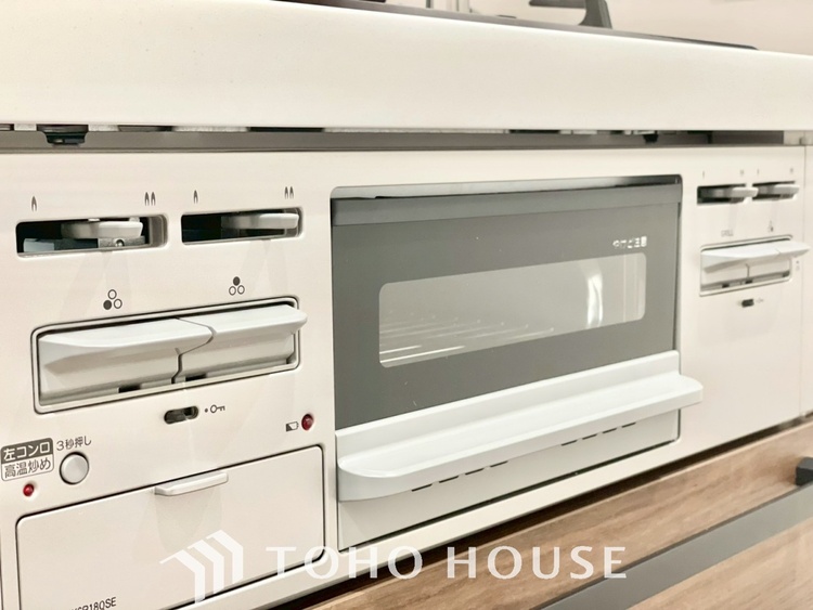 その他 【KITCHEN】◆開放的◆後片付けが楽なシステムキッチン。収納スペースの充実！