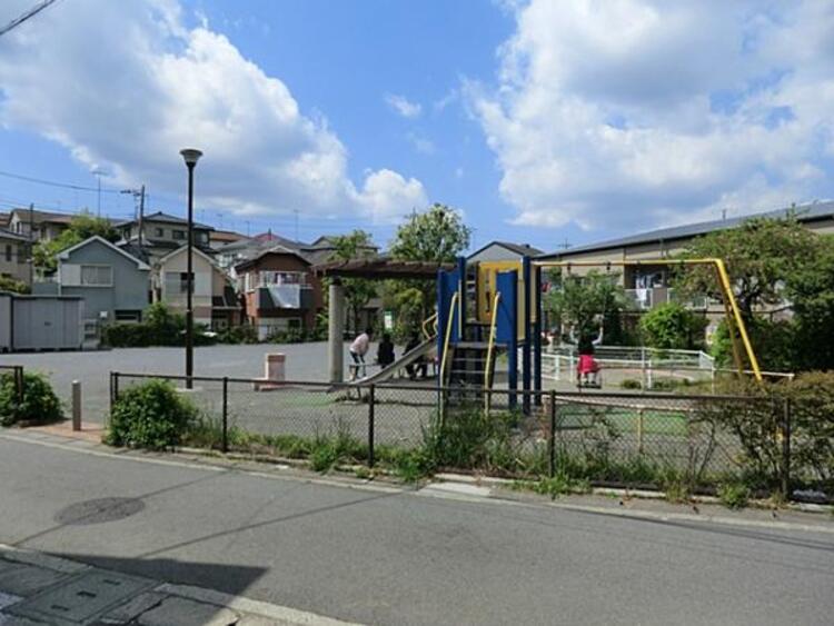 周辺 下倉田雪下公園まで約910ｍ