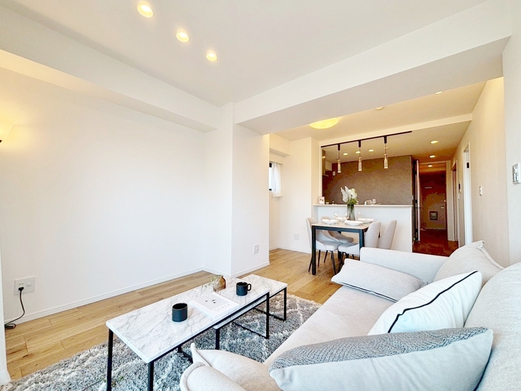 居間 「空間が織り成すひとつ先の住み心地」を演出します。