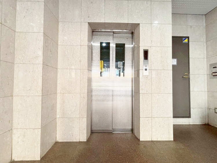 その他 エレベーターの管理も、きちんと行き届いてます。